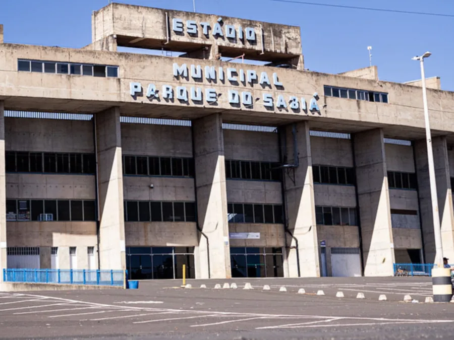 PM explica como vai funcionar o estacionamento do Parque do Sabiá nos jogos do Uberlândia