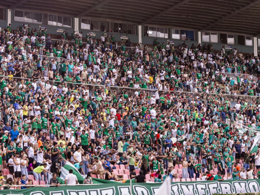 Vendas aceleram e Uberlândia x CSA terá recorde de público na temporada